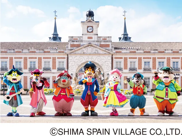 整列した志摩スペイン村パルケエスパーニャのマスコットキャラクターたちの写真